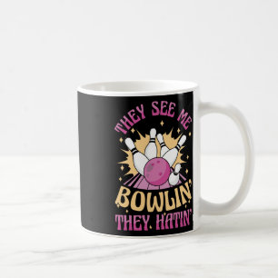 Mug Ils me voient jouer au bowling, ils détestent le j