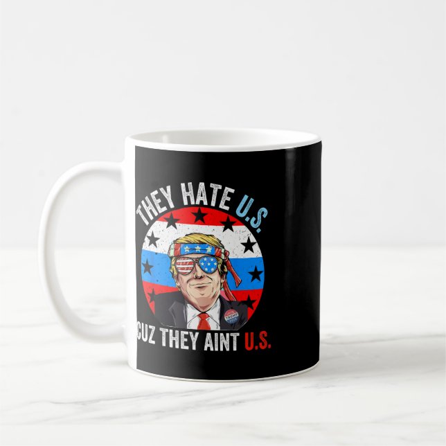 Mug Ils nous détestent parce qu'ils ne sont pas nous D (Gauche)