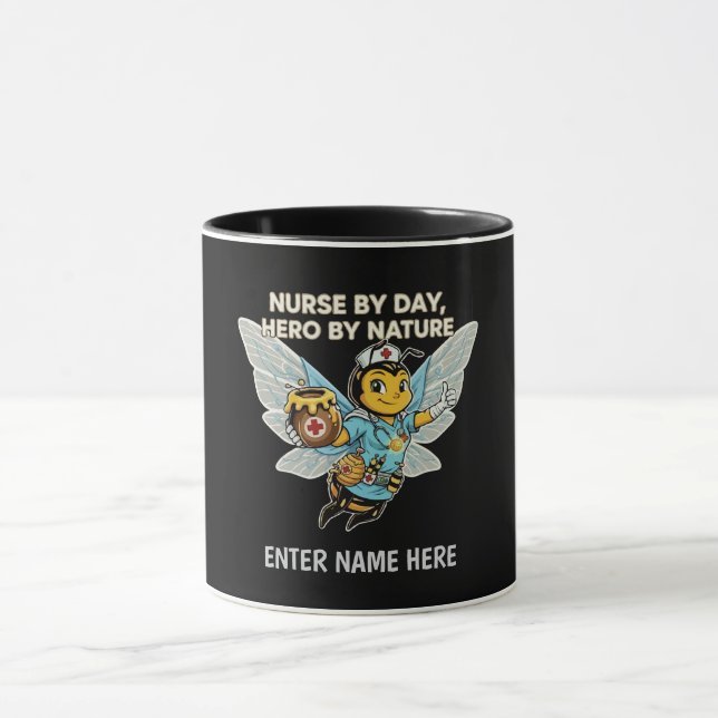 Mug Infirmière abeille héros rétro dessin animé soins  (Centre)