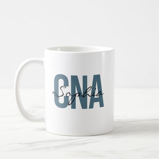 Mug Infirmière CNA Nom Personnalisé Typographie Gras (Gauche)