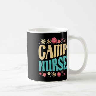 Mug Infirmière de camp tenue florale camping d'été inf