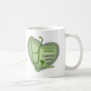 Mug Infirmière de nuit du coeur vert
