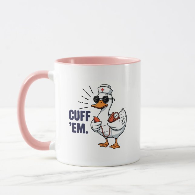 Mug Infirmière drôle d'oie menottée Infirmière d'oie d (Gauche)