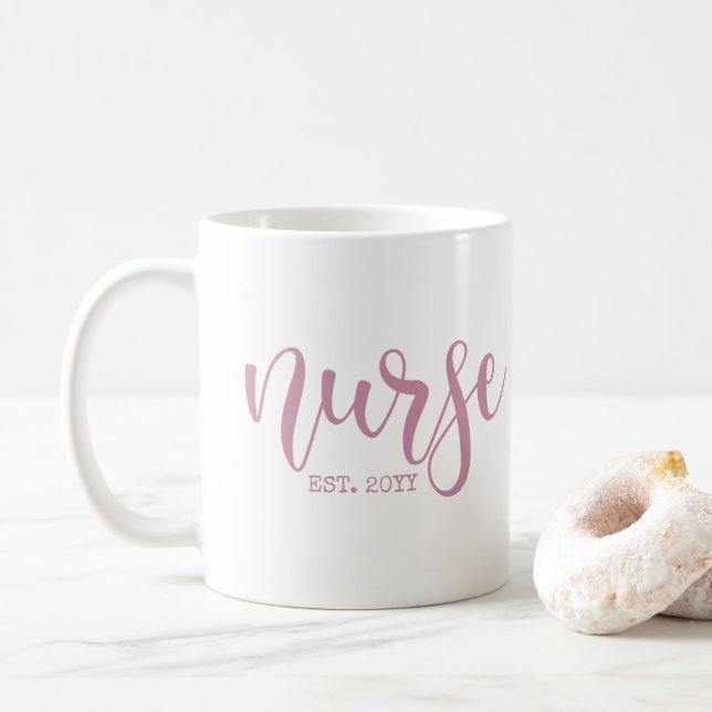 Mug Infirmière Est Année sur mesure Étudiante Infirmiè (Avec donut)