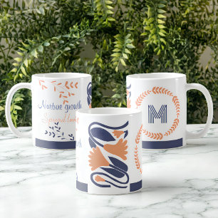 Mug Infirmière et floraison : Monogramme personnalisé