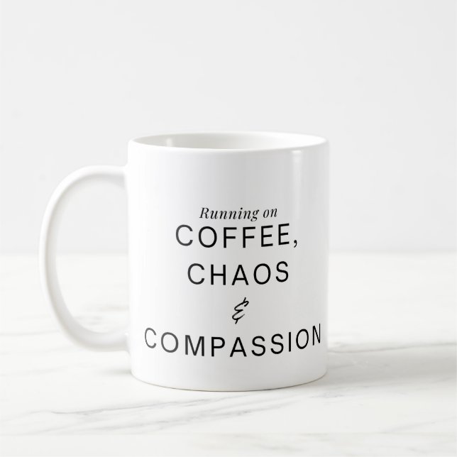 Mug Infirmière humoristique et drôle Café et compassio (Gauche)