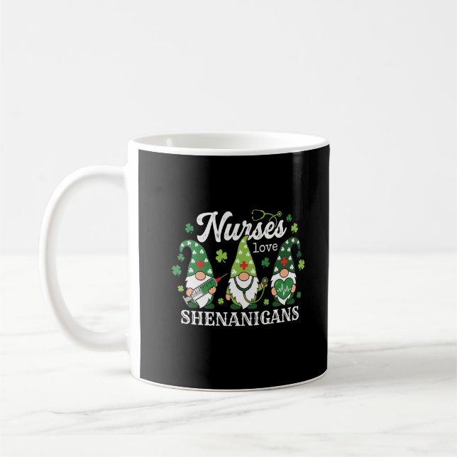 Mug Infirmières de la Saint-Patrick aiment les Gnomes  (Gauche)