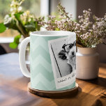 Mug Instagram Photo Retro frame Custom Text Mint Green<br><div class="desc">Ajoutez votre photo préférée pour faire un cadeau mémorable. Ajoutez 1 photo à ce cadre hipster et noms personnalisés et donnez à maman ou un meilleur ami.</div>