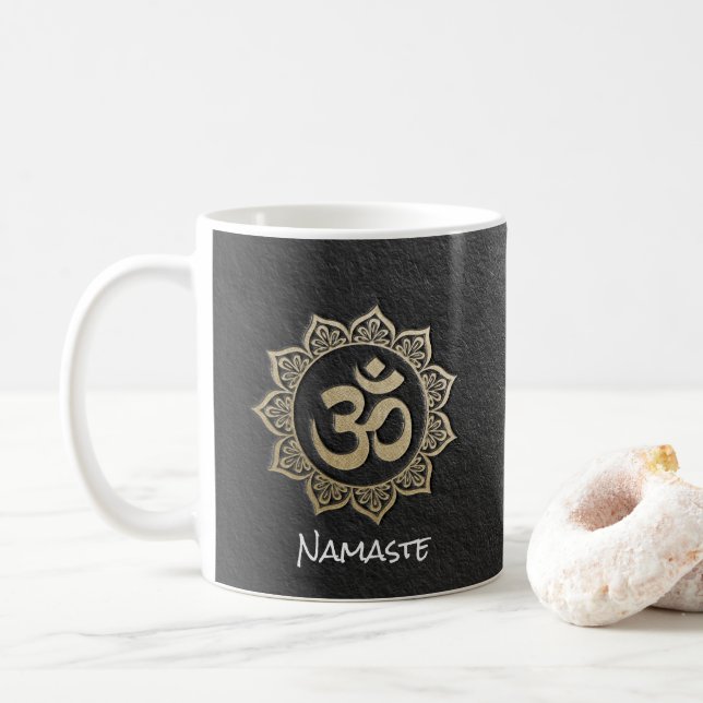 Mug Instructeur de méditation YOGA Black & Gold OM Man (Avec donut)