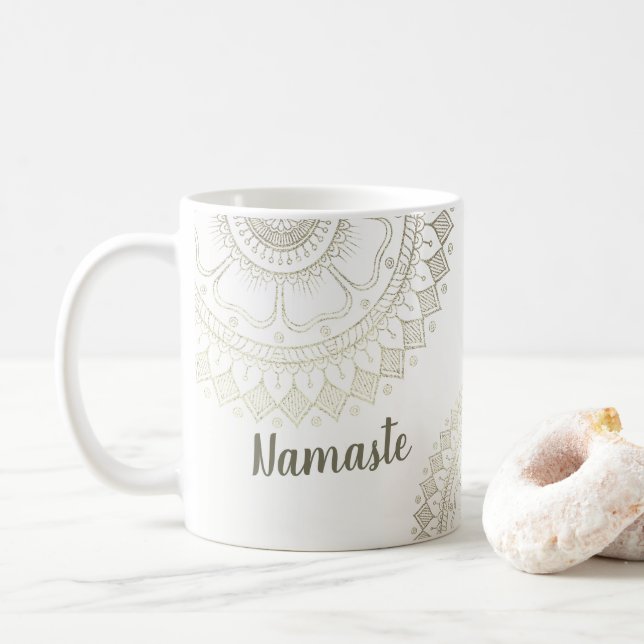 Mug Instructeur de méditation Yoga Gold Mandala Fleurs (Avec donut)
