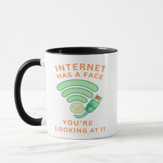 Mug Internet a un visage, vous le regardez