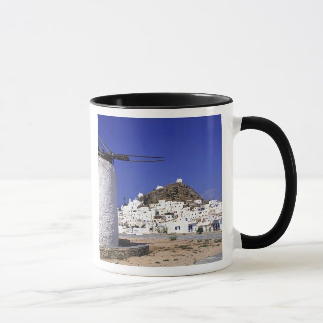 Mug Ios, Grèce. Beau et net, blanc et (Droite)