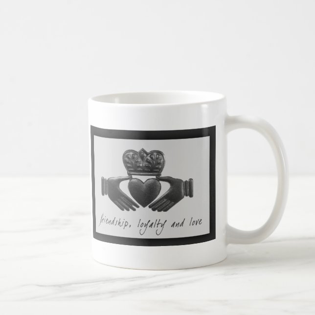 Mug Irlandais Claddagh, amitié, fidélité et amour (Droite)