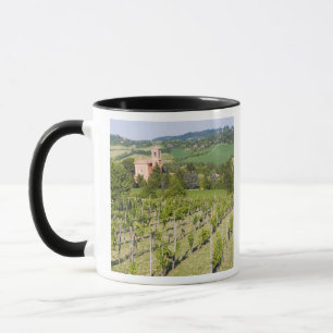 Mug Italie, Bologne, Vue à travers le vignoble jusqu'à