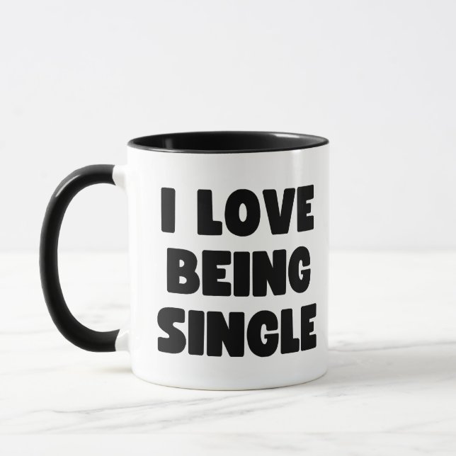 Mug J'adore être célibataire (Gauche)