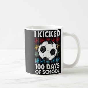 Mug J'ai botté 100 jours de soccer à l'école 100ème jo