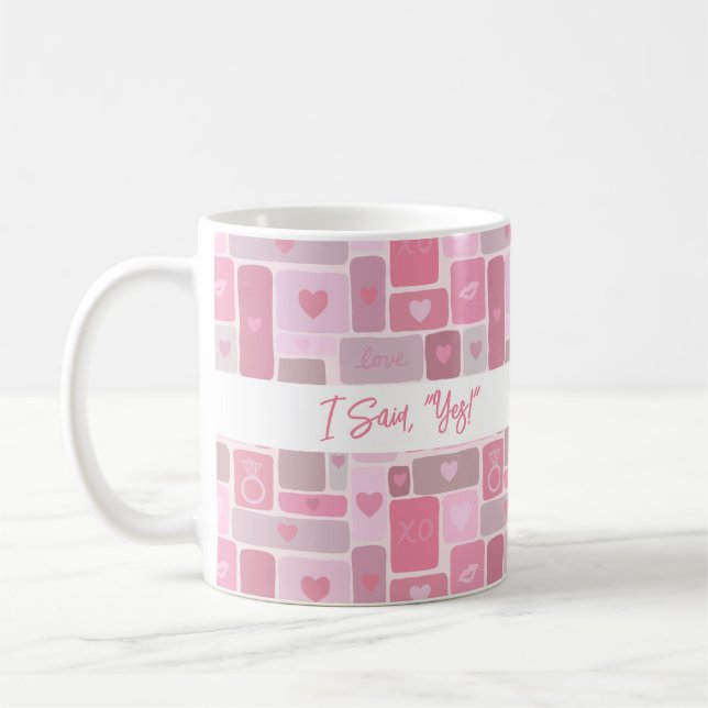 Mug J'ai dit oui écriture moderne rose pour fiançaille (Gauche)