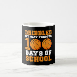 Mug J'ai dribblé mon chemin à travers 100 jours de bas