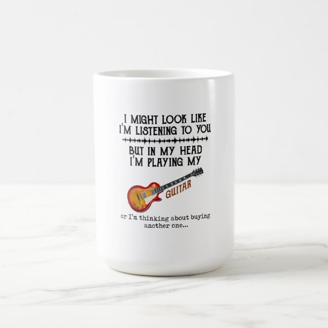 Mug J'ai peut-être l'air de vous écouter, mais dans (Centre)