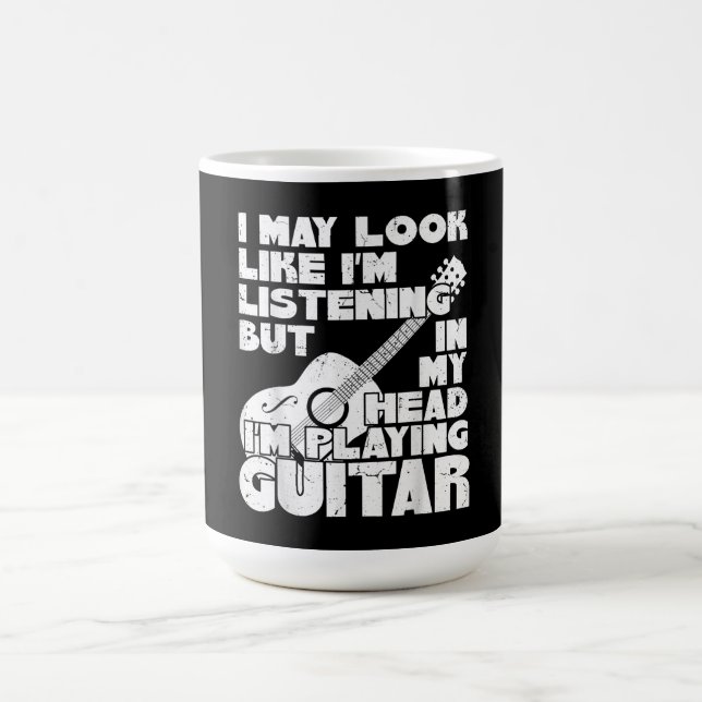 Mug J'Ai Peut-Être L'Air D'Écouter Mais Dans Ma Tête (Centre)