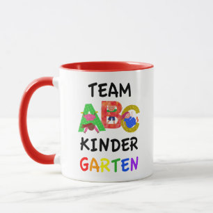 Mug Jardin d'enfants d'équipe de nouveau à l'école ABC