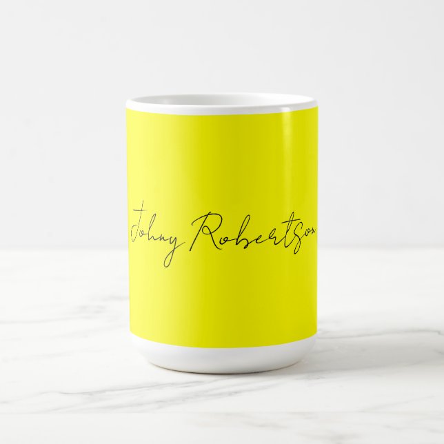 Mug Jaune Clair Élégant Professionnel Moderne (Centre)
