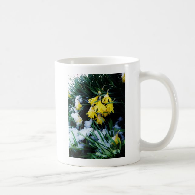 Mug Jaune Daffodils fleurs dans la neige (Droite)