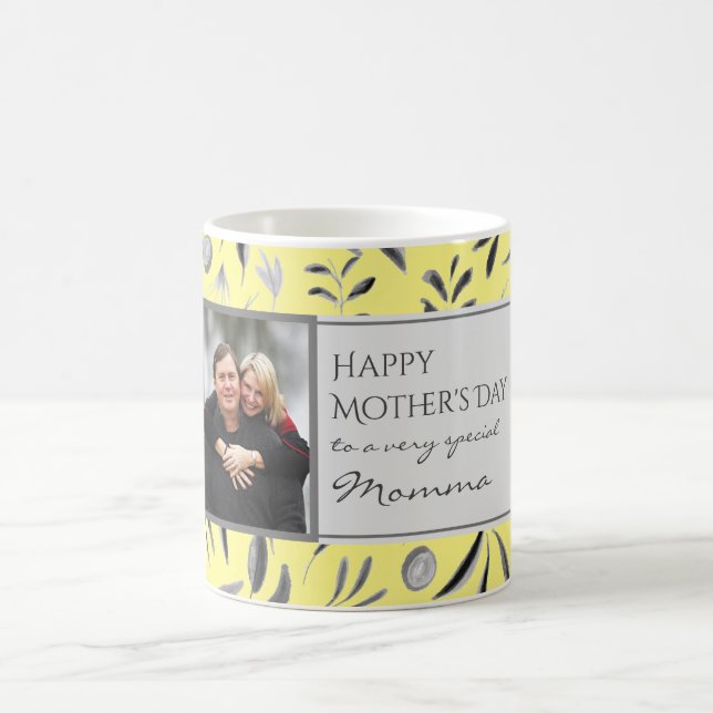 Mug JAUNE Florale personnalisée MOMMA photo (Centre)