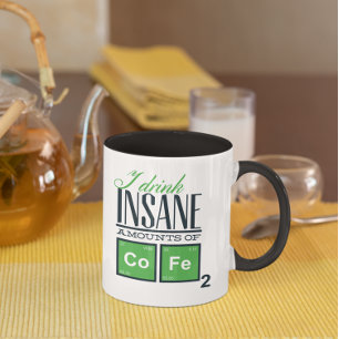Mug Je bois des quantités insensées de café drôle de c
