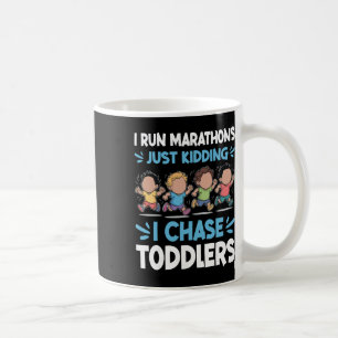 Mug Je cours au marathon, je plaisante, je poursuis de