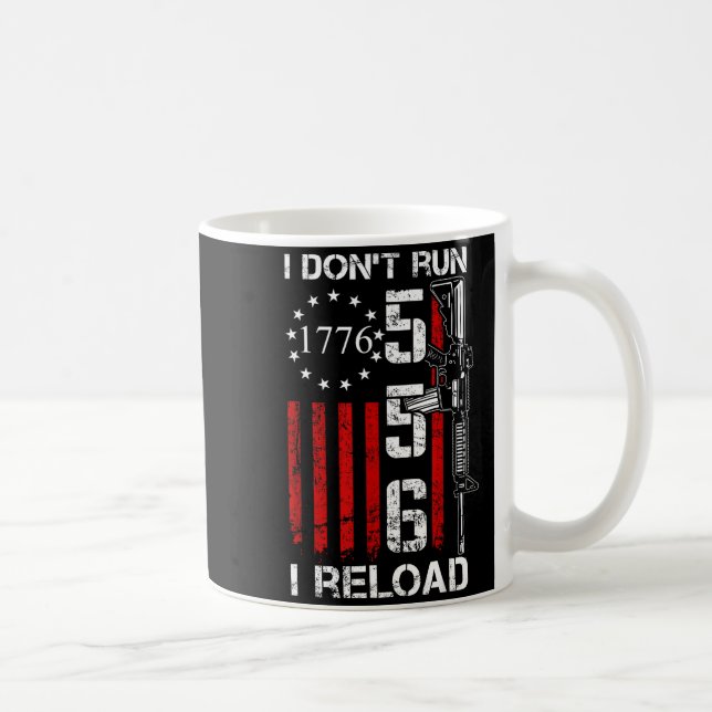 Mug Je ne cours pas, je recharge - Drapeau américain p (Droite)