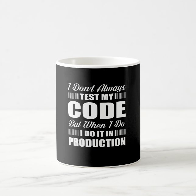 Mug Je n'examine pas toujours mes programmeurs de code (Centre)