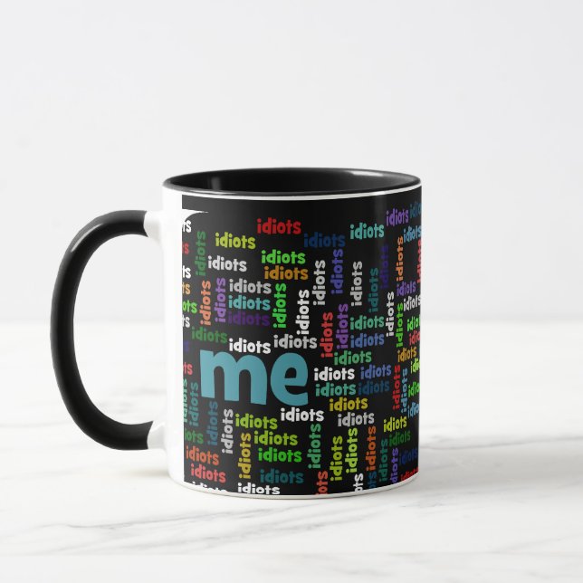 Mug Je suis complètement entouré par un groupe (Gauche)