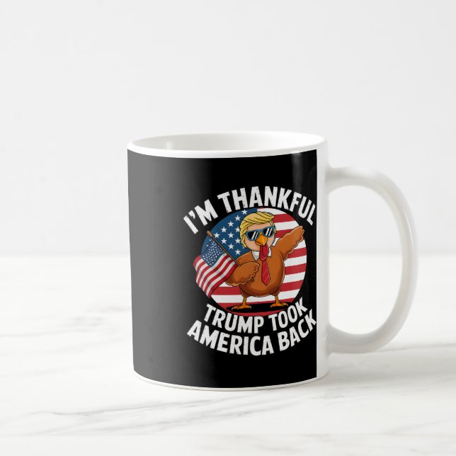 Mug Je suis heureux que Trump ait réussi à ramener l'A (Droite)