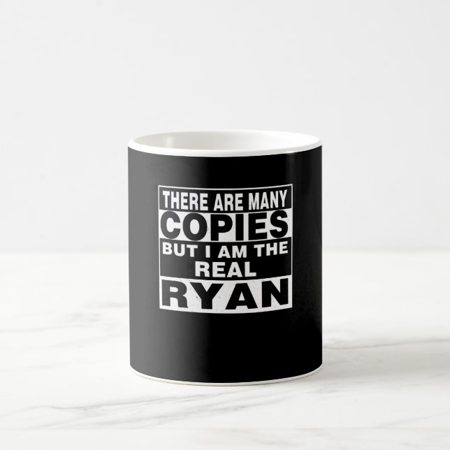 Mug Je Suis Ryan Funny Cadeau Personnalisé (Centre)