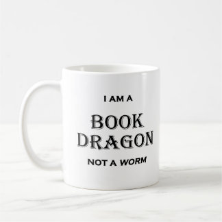 Mug Je suis un dragon de livre pas un ver