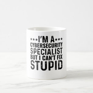 Mug Je suis un spécialiste de la cybersécurité mais je