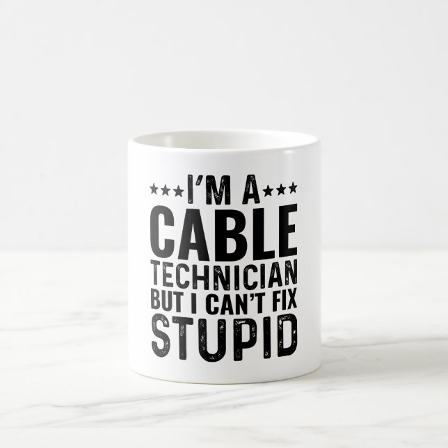 Mug Je suis un technicien en câblodistribution mais je (Centre)