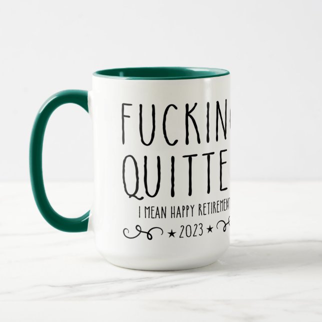 Mug J'entends par là une retraite heureuse 2022 (Gauche)