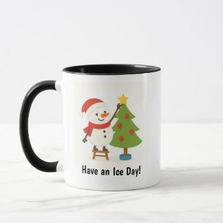 Mug Joli Bonhomme de Neige Décorant l'Arbre 