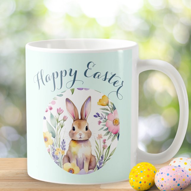 Mug Joli Bunny de Pâques Floral personnalisé (A mug with watercolor-style Easter bunny, personalized with a name on the back)