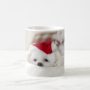 Mug Joli chien blanc avec un chapeau de Noël rouge