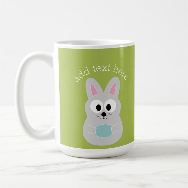 Mug Joli lapin de Pâques avec oeuf et nom personnalisé (Gauche)