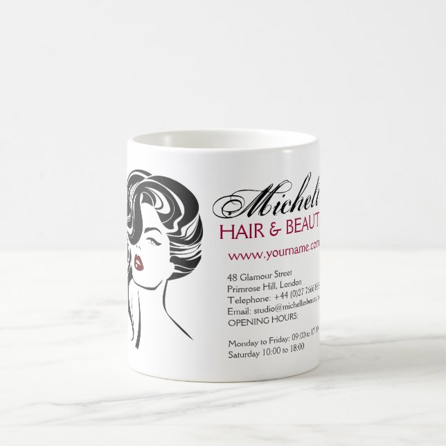 Mug Jolie fille avec cheveux ondulés Icône maquillage (Centre)