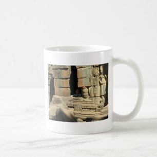 Mug Jouer dans les ruines ... Ta Prohm, Cambodge