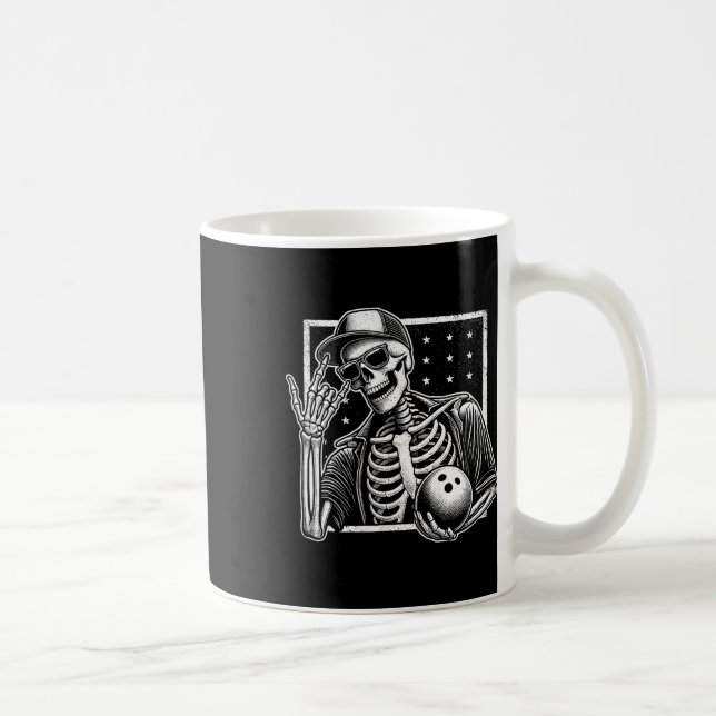 Mug Joueur de bowling de squelette Anniversaire Hommes (Droite)