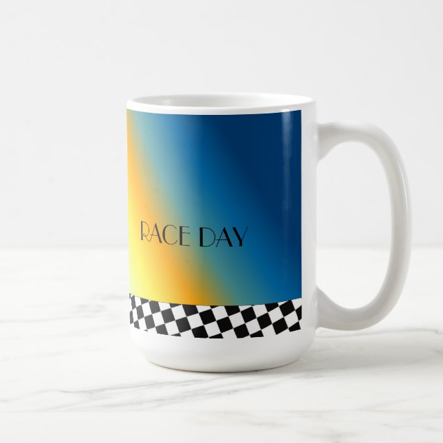 Mug Jour de course avec une bordure à carreaux noirs e (Droite)