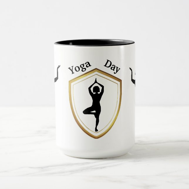 Mug Jour de Yoga Silhouettes noires Musique (Centre)