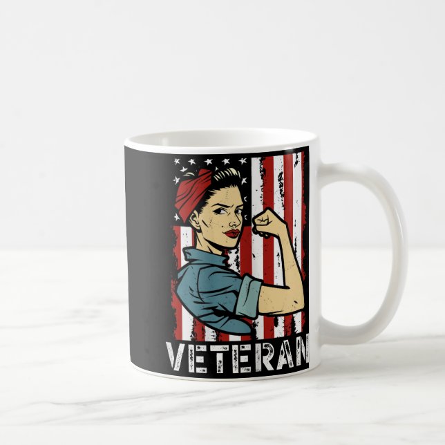 Mug Jour des anciens combattants féminins U.s. Vétérin (Droite)