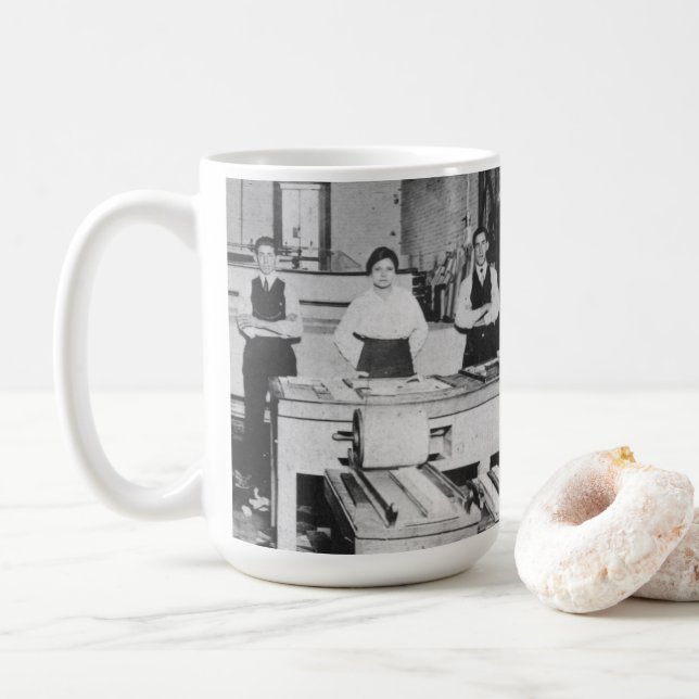 Mug Jovita Idar Latina Suffrage Texas Leader Latinx (Avec donut)